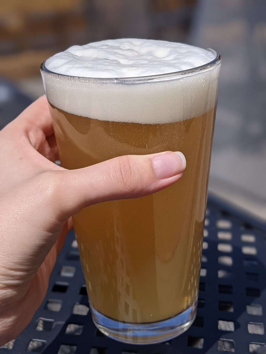 Round the week of with an amazing brew!
.
Not sure what to try? Well here are some of this week's bartender's picks!
-Castle Danger Cream Ale
-Jack Pine's Red Squirrel Amber Ale
-Toppling Goliath Scorpious Morchella
-Finnegans Dead Irish Poet
.
#bartenderspick #7westtaphouse