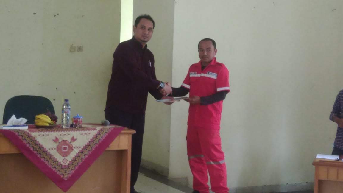 SP_JAI_BERSATU's tweet photo. Tiap-tiap yang berjiwa akan merasakan mati.” (QS. Ali Imran: 185)
Innalilahi wa innailaihi rojiun. Selamat jalan ketua DPC Tjk Sp Jai Bersatu 2018-2019 bpk Bustanul Arifin insyaallah Husnul khotimah kawan
Insyaallah kami akan menyusulmu
Dan perjuanganmu disini akan kami teruskan https://t.co/beMOZHBFBV