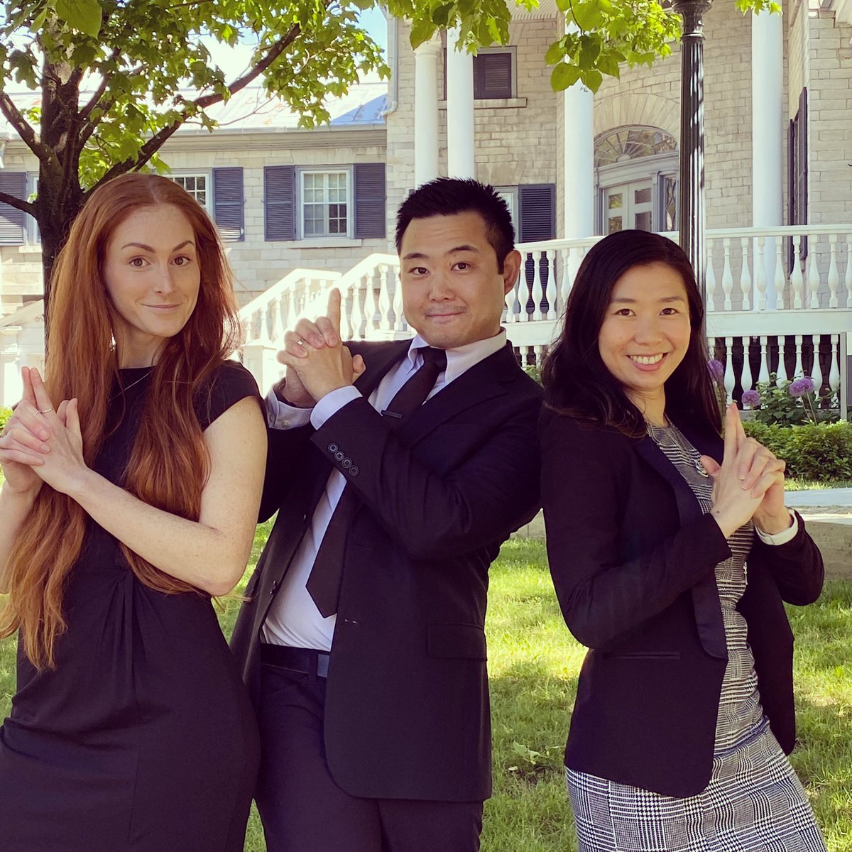 No words for how much I’m going to miss these two! <a href="/DavidYuMD/">David Yu</a> and Kat Hay, glad we did this together, and let’s never say goodbye! ❤️ <a href="/QueensGenSurg/">Queen's General Surgery</a> #chiefresidents