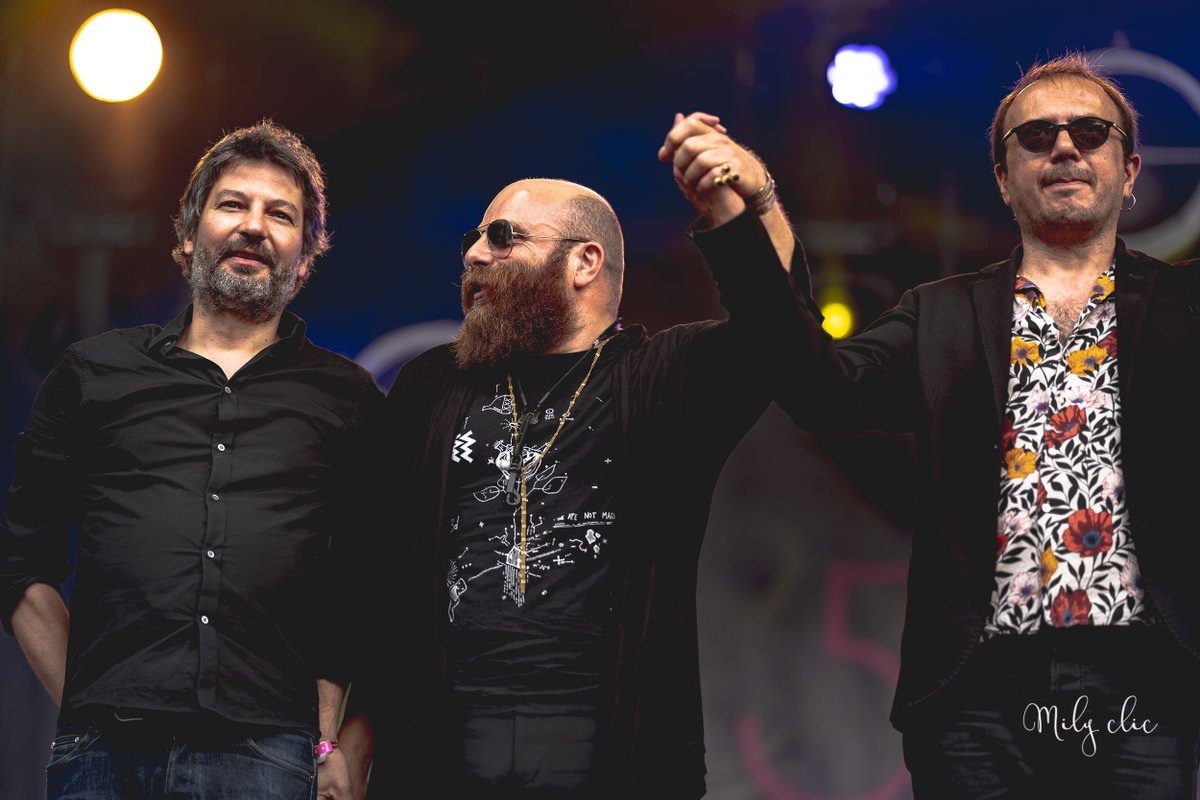 MeloliveFR's tweet image. #2 - On continue la soirée avec #thomasdepourquery !
Clic vite pour ne pas passer à côté, c&apos;est sur MeloLIVE.fr !