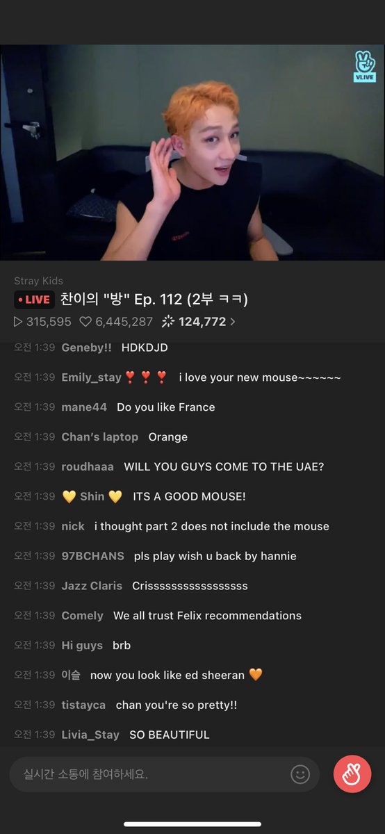 LiASUSUAL's tweet image. I didn’t know he dyed is hair till rn😳