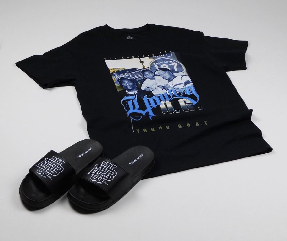 smoss's tweet photo. The young OG TEE i wore last night on Verzuz is now available https://t.co/xI1VghXLdQ https://t.co/CQGfF2LLVI