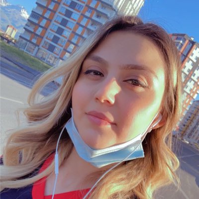 merweefee's tweet photo. #YeniProfilResmi https://t.co/n9LIyplv6H