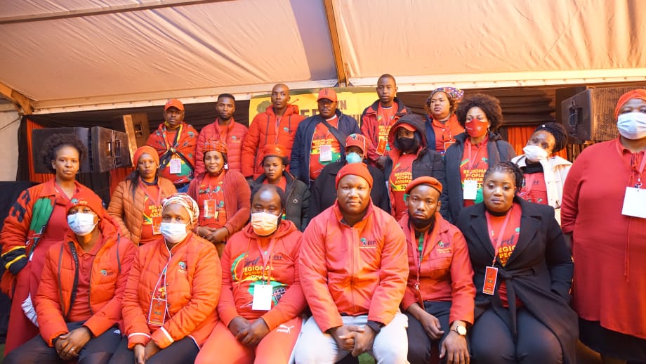 EFFKZN's tweet photo. The Secretary General of the EFF Commissar @DlaminiMarshall is seen with KZN CCT Deployee Commissar Mathapelo Siwisa and the newly elected RCT of Harry Gwala
@EFF_HarryGwala
#EFFRPAs https://t.co/HtcRkgQ9ry