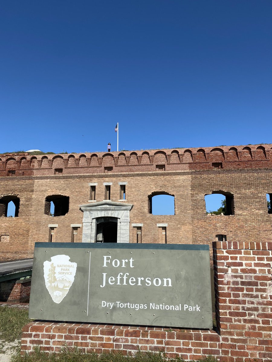 ExpeditionNPS's tweet photo. @DryTortugasNPS is part of the #UndergroundRailroad #NetworktoFreedom program in recognition of a dramatic and brave 1847 self-emancipation attempt.  Check out the @NatlParkService brochure (link in bio) to learn more. https://t.co/bG2PWEAhu4