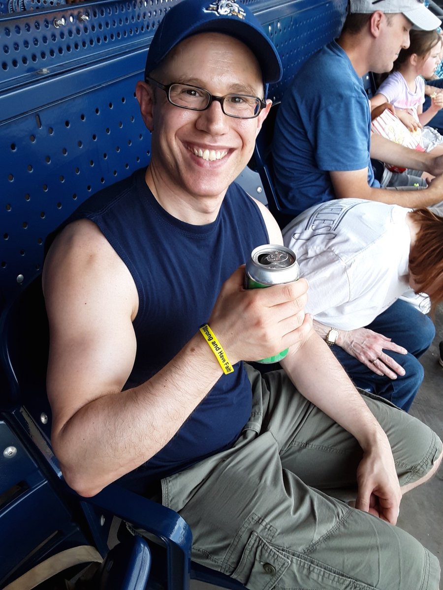 AdamsWorldBlog's tweet photo. A tale of of two Adams

1. Calmly enjoying a beer Adam (with my mom attempting to get out of the photo)

2. Psychotic ice cream eating Adam

#NoGoatsNoGlory @GoYardGoats https://t.co/JDsSVcXJwI