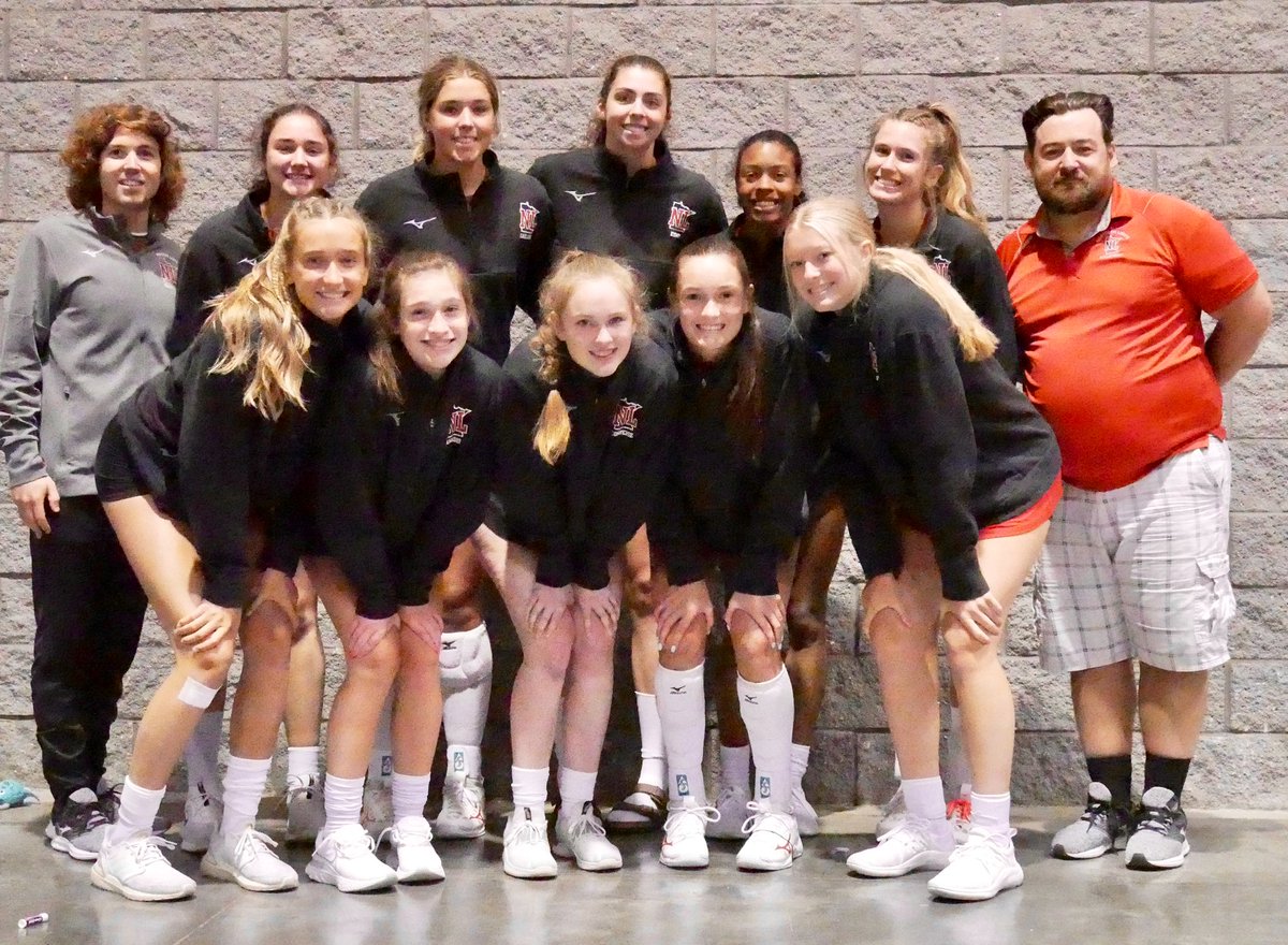 RxIfill's tweet photo. Congrats to @nlightsvball 17-1 for placing 5th at AAU Nationals, with a 10-1 record! It was an exciting week of volleyball. As your chaperones, we want to thank you for making our job easier. ❤️🏐🖤Thanks also to our awesome coaches! #golights #OnToVegas @Ifilltower514 @hanjul06 https://t.co/M1ErzLkS71