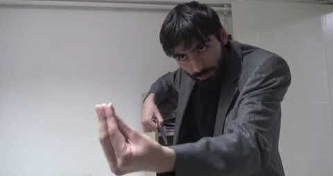 Raftan ilaç vermek için mi 5 yıl okudun denmiştir