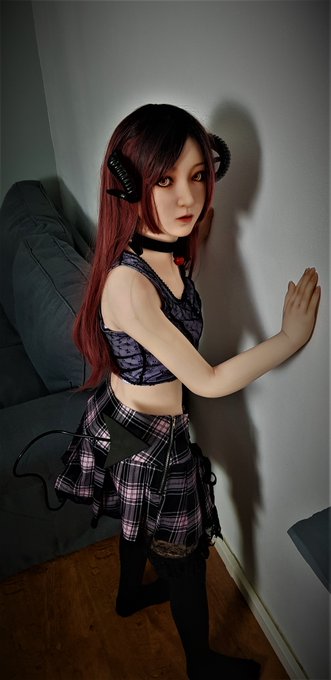 (1/3) Nao as a goth demon #lovedoll #xycolo #xycolodoll #ラブドール #ダッチワイフ https://t.co/QLEJxioYMt<a href="/tag/lovedoll"class="tags">#lovedoll</a><a href="/tag/xycolo"class="tags">#xycolo</a><a href="/tag/xycolodoll"class="tags">#xycolodoll</a><a href="/tag/%E3%83%A9%E3%83%96%E3%83%89%E3%83%BC%E3%83%AB"class="tags"><span>#ラブドール</span></a><a href="/tag/%E3%83%80%E3%83%83%E3%83%81%E3%83%AF%E3%82%A4%E3%83%95"class="tags"><span>#ダッチワイフ</span></a>