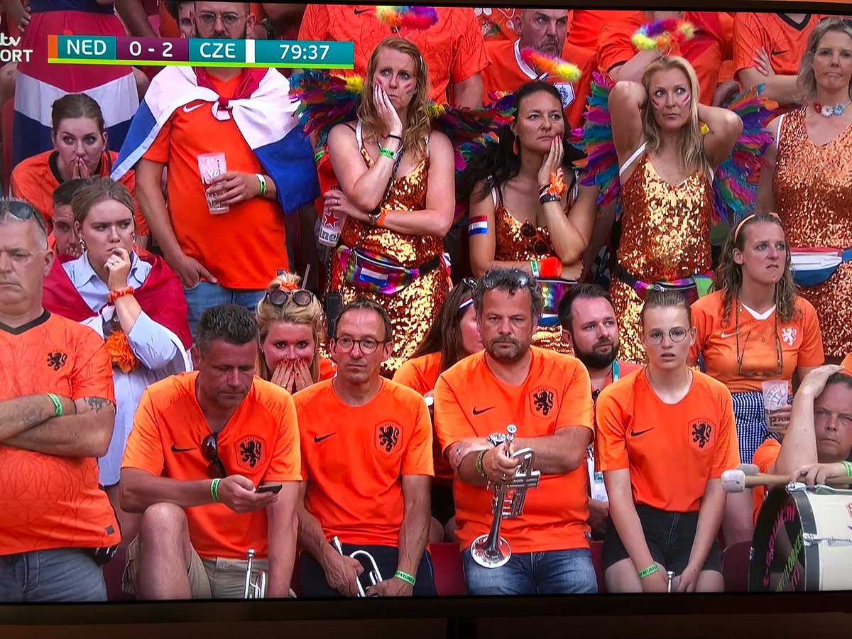 Hearthstone players when they see another patch with no priest nerf