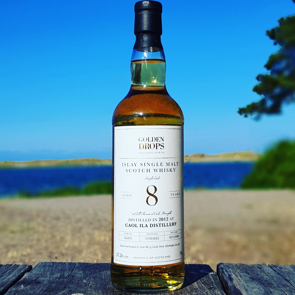GoldenDropsDK's tweet photo. WHISKY * RHUM * GIN 
EXCLUSIVE SELECTION!
https://t.co/EcbsohlDDk 

▪︎INDEPENDENT BOTTLINGS 
▪︎CASKSHARES
▪︎CLUB &amp; PRIVATE BOTTLINGS

#whisky #singlemalt #singlebarrel #singlecask #caskstrength #cask #limited #islay #caolila #bourboncask #oloroso #goldendropsdanmark https://t.co/6dTyXmUgjL