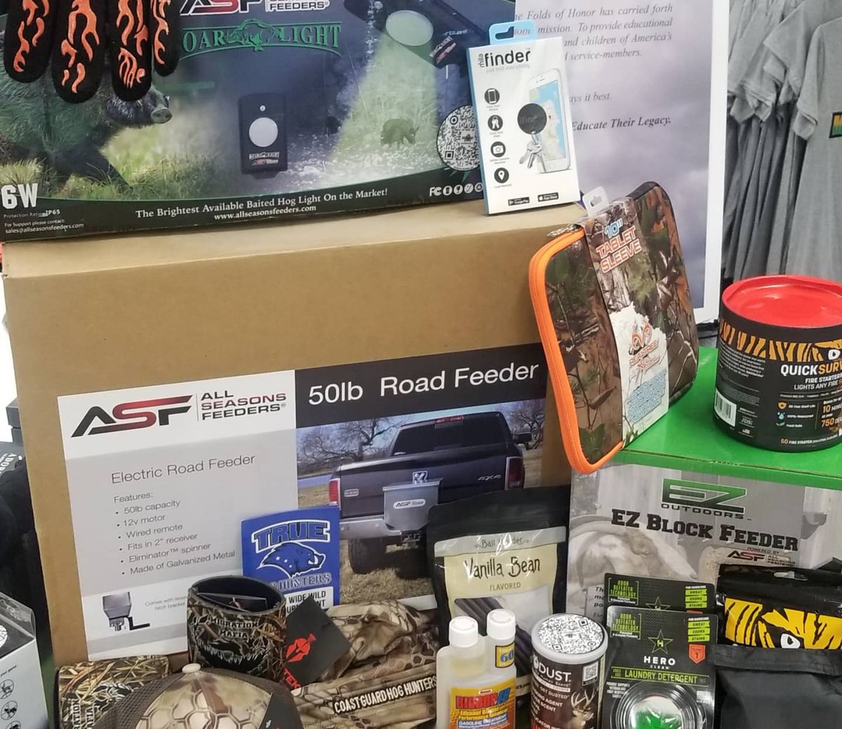 ArmyDuckHunters's tweet photo. Congrats to the winner of the #ArmyDuckHunters Raffle @ 2021 #DUExpo (#725382) Shane, sponsored by @AllSeasonsFdrs @QuickSurvive-@kryptekoutdoors @camo_dust
@BaitCorn
--HOOAH! #SupportDefendHunt https://t.co/KJOPqpH1mL