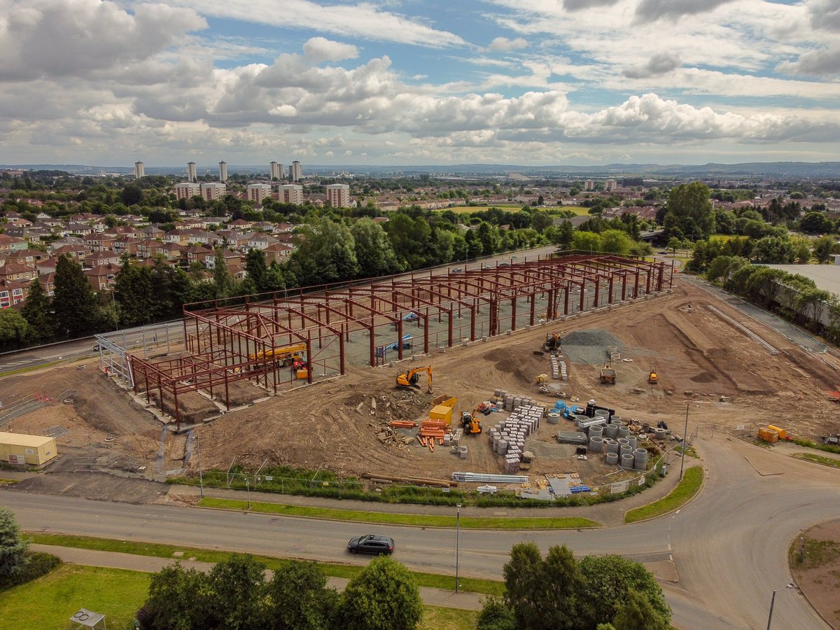 EyeintheskyGla's tweet photo. New Drumchapel “The Range” Warehouse under construction #Glasgow #scotland #drumchapel @kierconstruct @kiergroup @TheRangeUK @MCLalloa @GlasgowCC @GlasgowWEToday @ScoConstructNow @CNplus @SBF1895 #copywrite @Glasgow_Live #architecture #Construction #aerialphotography #steelwork https://t.co/aicr6kcS2s