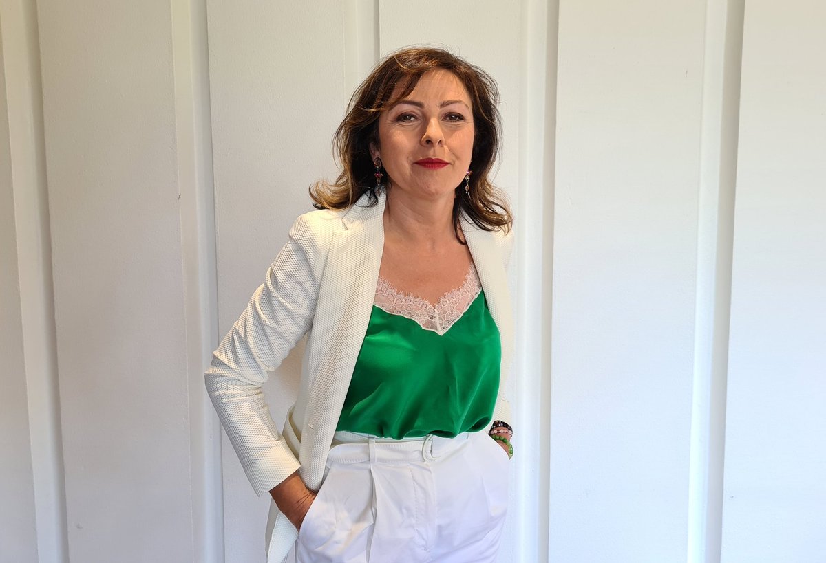F3Occitanie's tweet photo. 🗳 Selon l’estimation IPSOS/Sopra Steria, @CaroleDelga (PS) remporte les élections régionales en #Occitanie avec 57.8 % des voix

▶️ https://t.co/RDeCWyQpCg

#electionsregionales2021 @Occitanie https://t.co/8avWdhl9LA