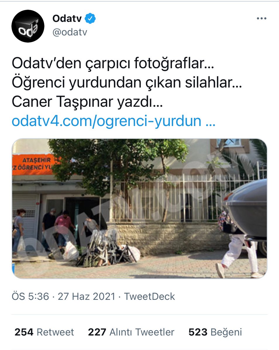 gokcenenc07's tweet photo. Yalan Haberi fotokopi yapıp çoğaltma konusunda 1.cilik hepinizin.👏Tebrik ediyoruz.😡
"Habercilik nasıl yapılmaz ?" konusu sizileri  örnek göstererek İletişim Fakültelerinde ders olarak verilebilir.
#KaranlıkOda
#Yalaaaancıvar https://t.co/1wr2TcWbQT