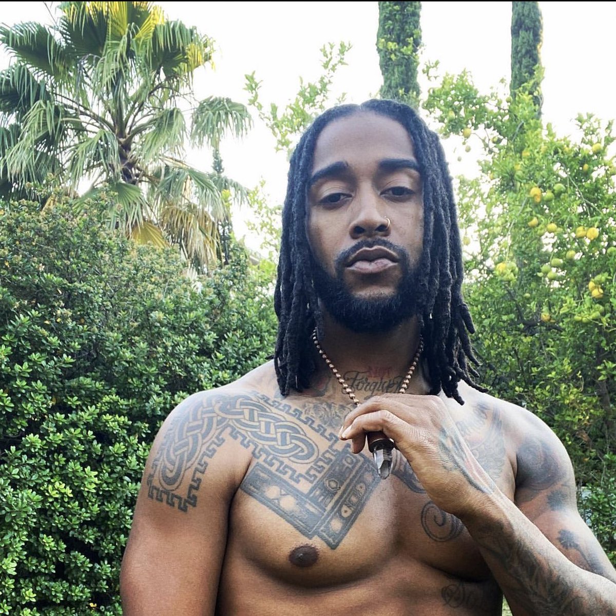 I think we can all agree that Omarion.