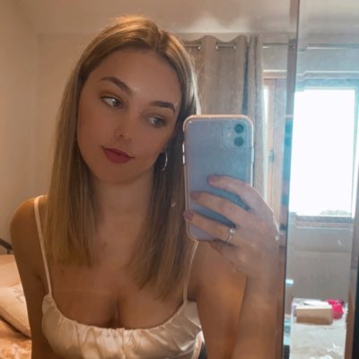 racheIanthony's tweet photo. #NewProfilePic https://t.co/dapmKbXASY