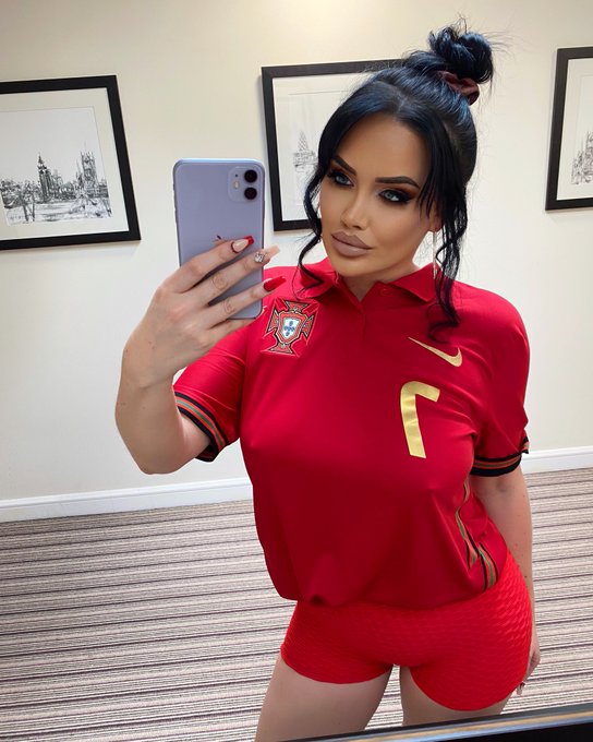 Boa sorte!! #Portugal ⚽️ https://t.co/2iZzzHm6ZY<a href="/tag/portugal"class="tags">#Portugal</a>