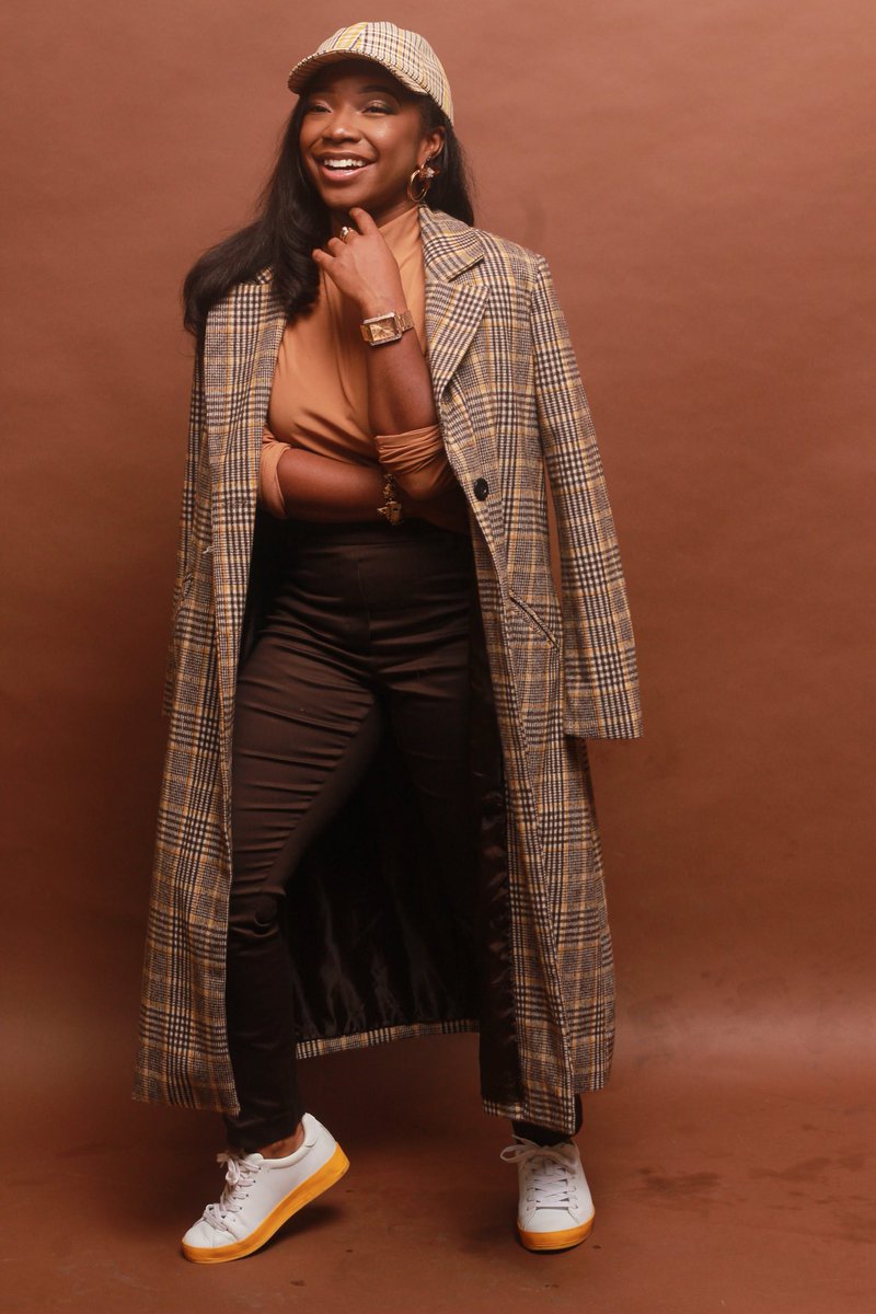 MarloMike24's tweet photo. Today is my girlfriend @wescreamformojo 30th birthday and these are from my favorite shoot of her, so y’all gonna see em. Wish her a happy birthday and FaceTime us for some shots. It’s up 😍😘 https://t.co/Oqbzz9uPOq