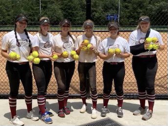 FryeElite's tweet photo. Couldn’t be prouder of this team!!They worked through injuries, played out of regular positions but still went 7-1 to win the championship!! 68 runs scored: 17 allowed: 18 HRs! #Elite #ThisTeamIsRare @RadfordSoftball @AbbeySoftball @fmu_softball @ElonSoftball @GCPride_sball https://t.co/lVCyCRTVss