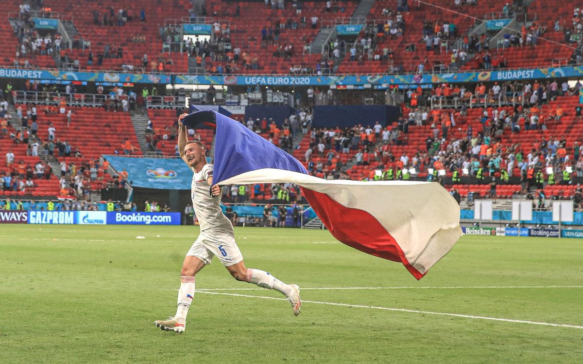 challengerpitch's tweet photo. The first #EURO2020 quarterfinal is locked in! 🔒 

Denmark and Czech Republic will face off on Saturday, July 3rd 🇩🇰 🇨🇿 https://t.co/RapOkADoAJ