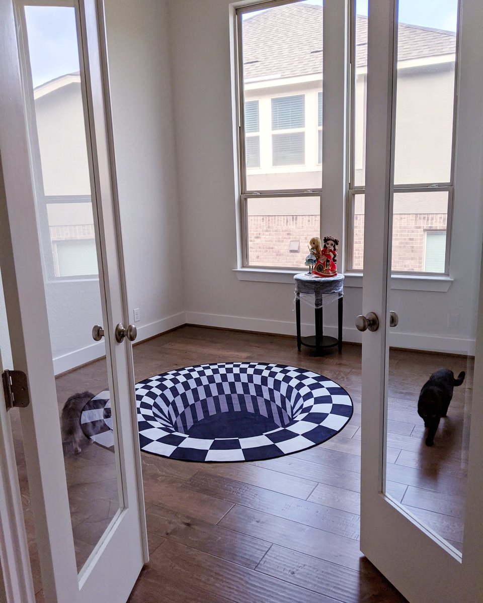 AskCuriousAlice's tweet photo. Hello everyone! Have been gone for a while, but I am back! I'm very excited for my new Alice room! You can tell Cheshire is excited too by how she is already disappearing for Wonderland LOL https://t.co/zYcbDcU8rN