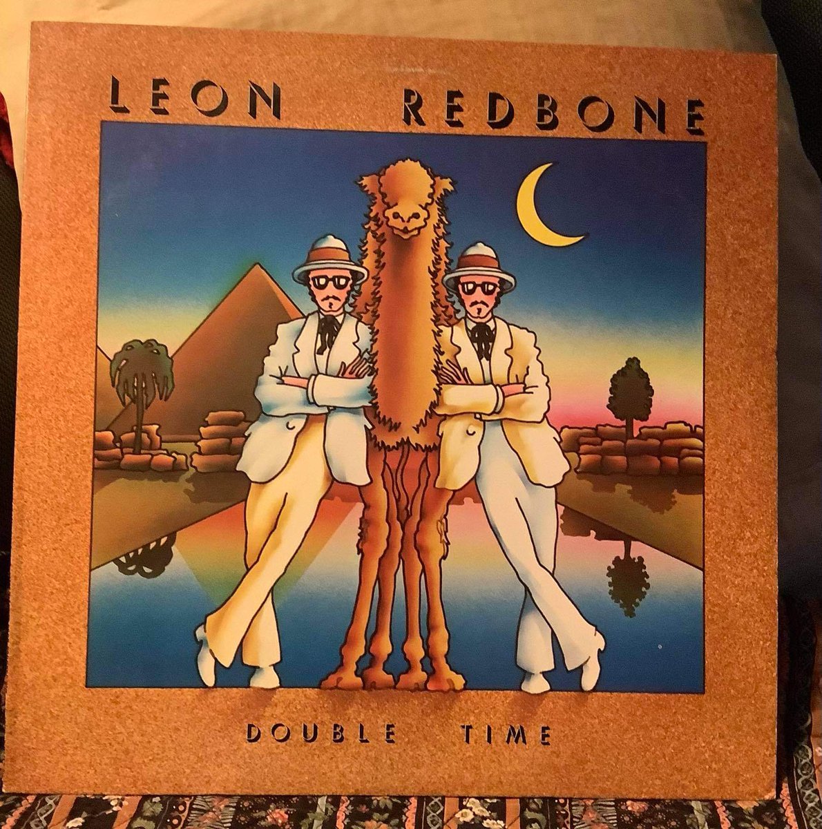 PdxRapunzel's tweet photo. Keeping cool down in the Lounge with Leon Redbone. Loved his early SNL appearances and got this shortly after. #leonredbone #LP #1977 #DabLounge #Mmemberville https://t.co/AWK7rIpKY7