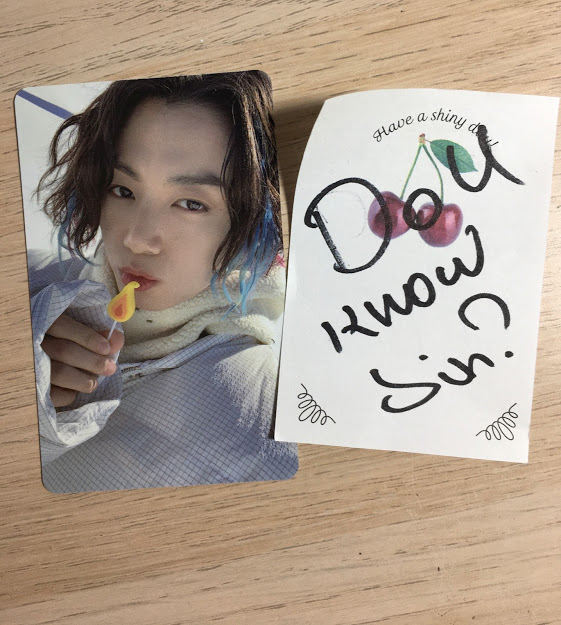 SakuraiAkira2's tweet photo. FOR SALE!!!
Official BTS Winter Package 2021 JUNGKOOK photocard!
Price: 80$
#BTS #JK #JUNGKOOK #BTS_sale #BTS_winterpackage #jungkook_photocard https://t.co/RSoznn4XaU