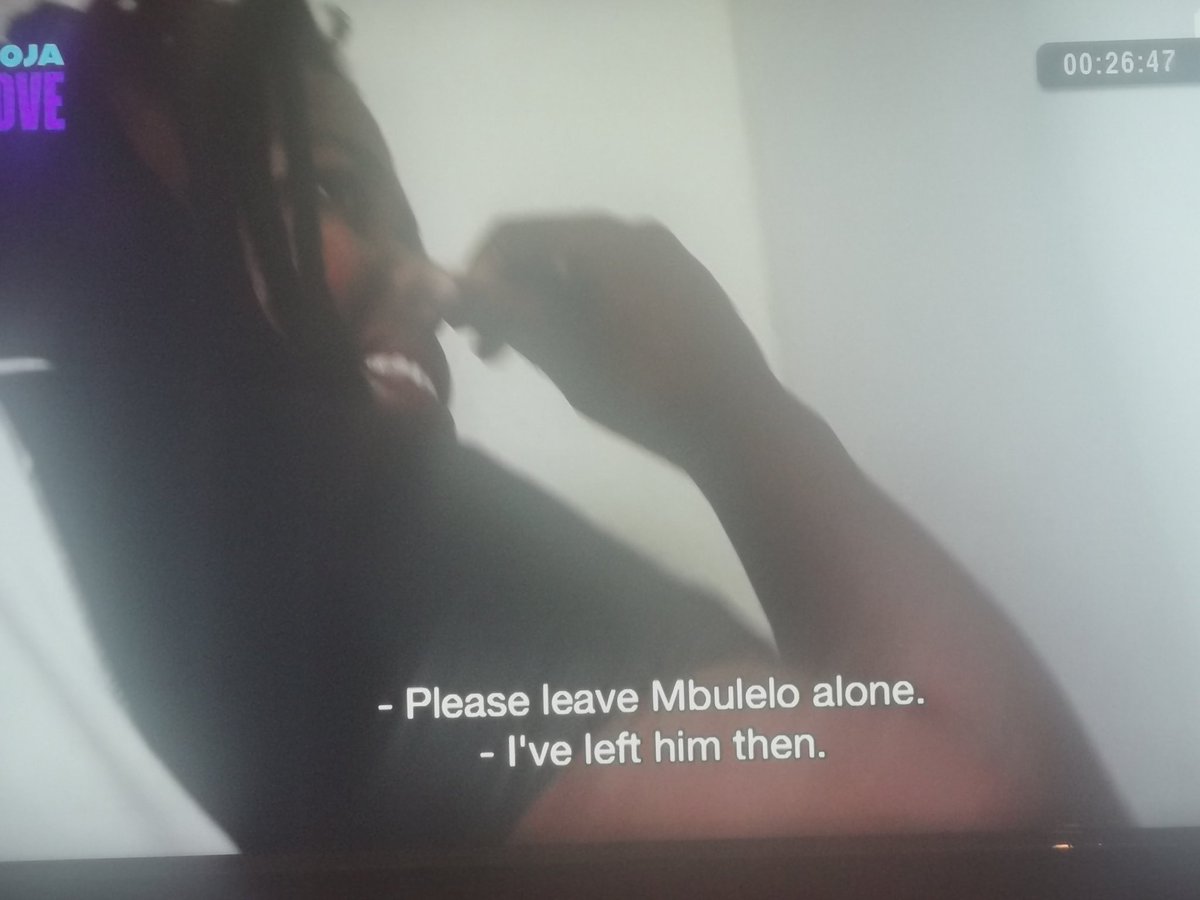 Ngcobo2010SE's tweet photo. So she knew that when she met #Mbulelo, he had 16 girlfriends and she was the 17th yet she takes him to #Uyajola99... What a waste.
#Uyajola99Sunday #Uyajola99Sundays #Level4 #Lorch https://t.co/lImEqpxyTF