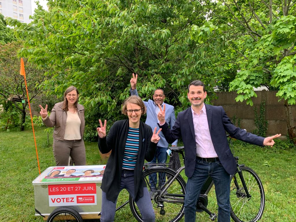 Jerome_Alemany's tweet photo. #departementales2021 : avec @LouisePahun, @KarineDanielNts et Michel Cocotier, nous remportons  cette élection avec 60 % des voix ! Merci de votre confiance ! @Nantes4agauche ! https://t.co/w8CoiVytDA