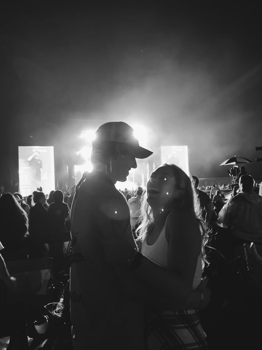 LexTaylor0's tweet photo. shoutout to the random girl behind us who took these at the concert last night🥺 https://t.co/NOdMIPtqsT