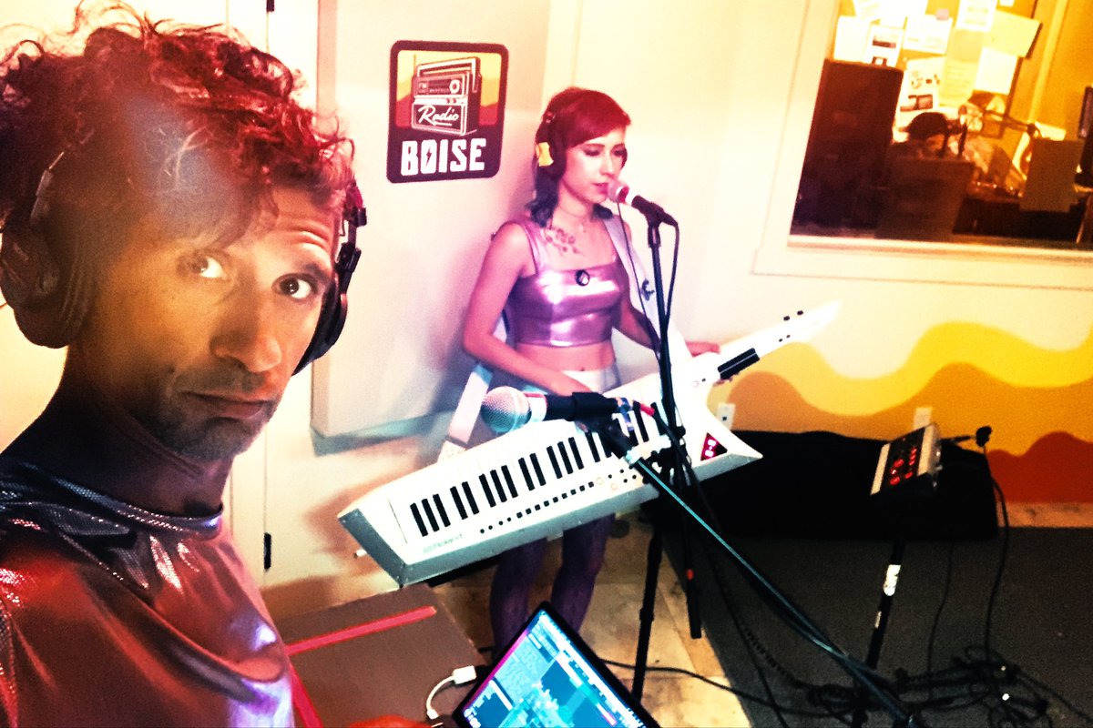 If you missed our radio spot on Friday, you can go here: radioboise.org/shows/recent-b…

Search From the Basement.

Thank you <a href="/radioboise/">Radio Boise</a> 💜💜💜