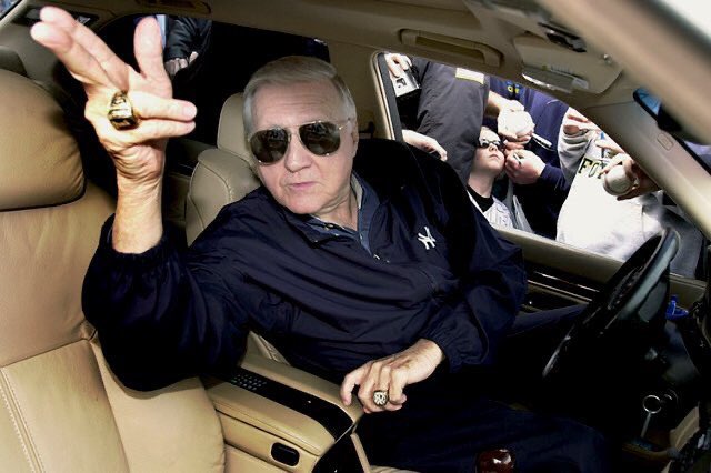 bparkave's tweet photo. @Yankees #FireRandy🔥☑️
#FireCashman🔥☑️
#FireThames🔥☑️⚾️ https://t.co/O8E04hAGQA