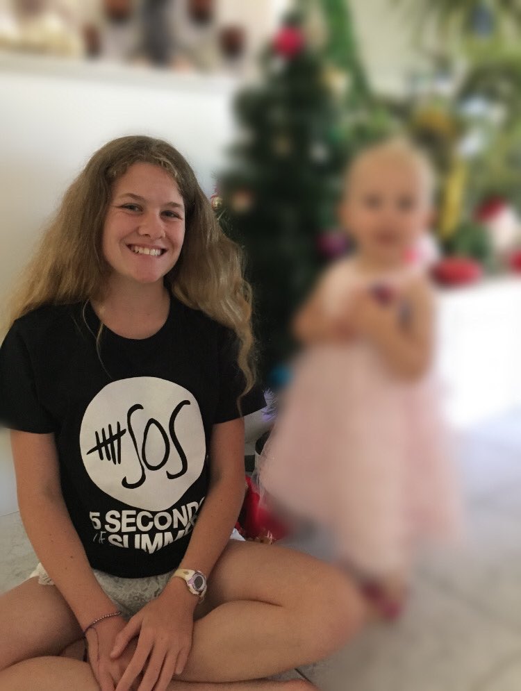 Carryonnia's tweet photo. HAPPY 7 YEARS OF @5SOS SELF TITLED ALBUM! It’s crazy to think how fast time flies by but I couldn’t be more happy growing up with our band🥺❤️ so proud of everything you’ve achieved since the release of self-titled! Here’s to many more yrs! #7YearsWith5SOS #7YearsOf5SOSSelfTitled https://t.co/d1wfpmW1fw