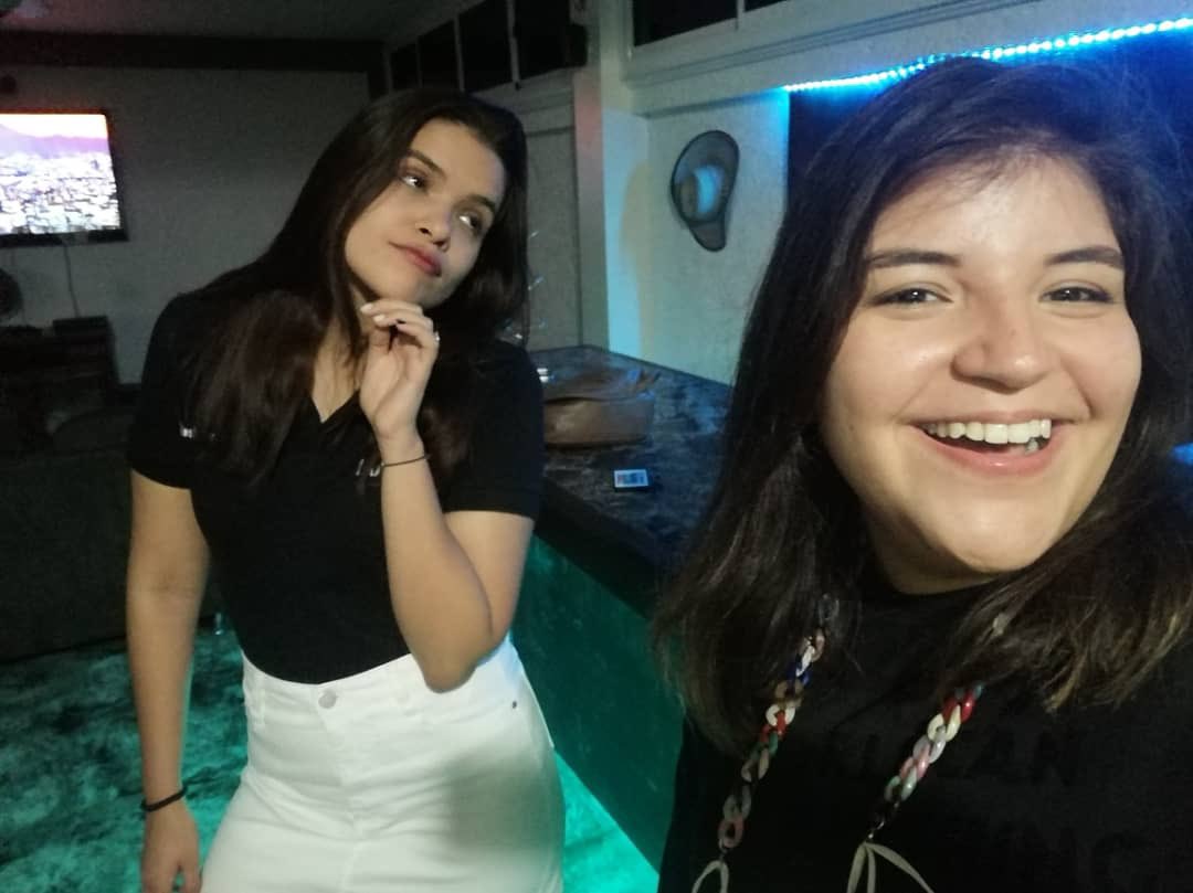 paolunarr's tweet photo. Since pre-k hasta profesionales, true love ♥️🔪 https://t.co/MZB0zxuvTU