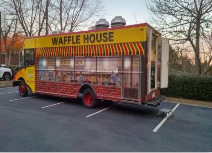 Just moved to Texas and everyone keeps telling me to get a Ford truck. I heard Food truck 💸 https://t<a href="/tag/puertorico"class="tags"><span>#puertorico</span></a><a href="/tag/veiques"class="tags"><span>#veiques</span></a>