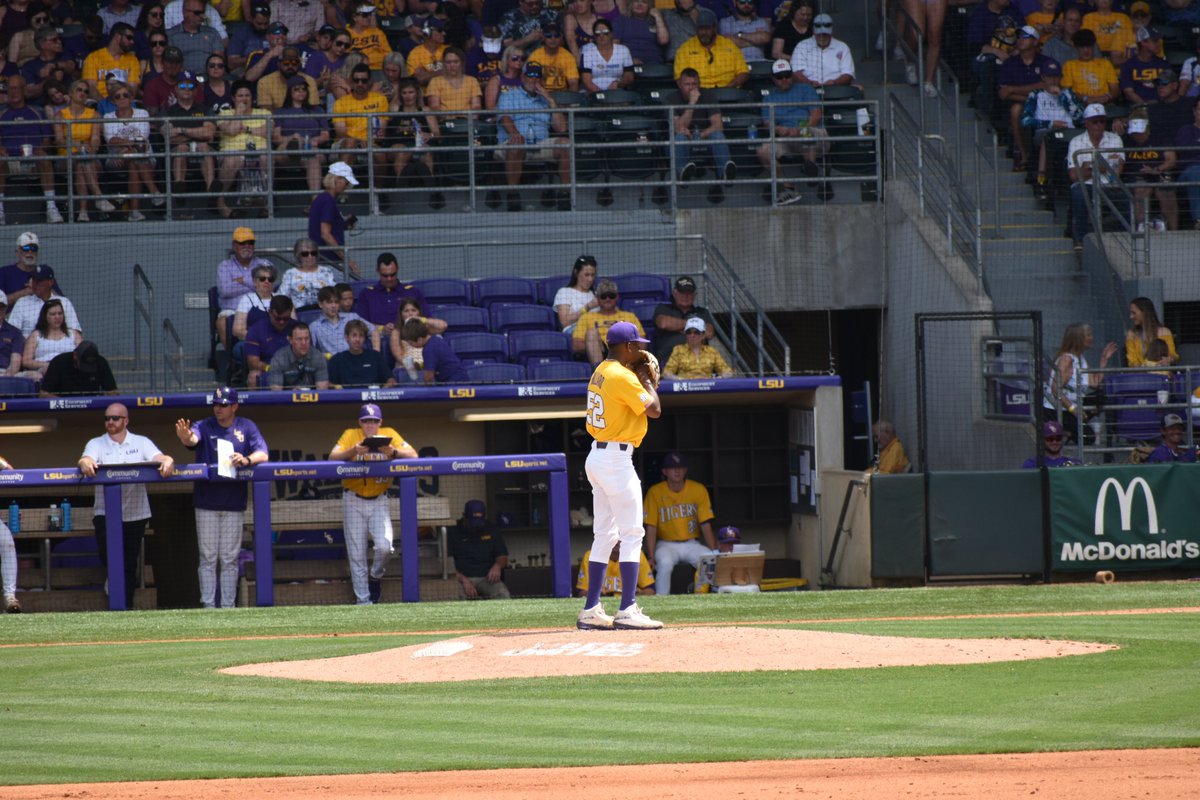 AlexattheBox's tweet image. Here are week 32's photos
#LSU #BaseBall 
@HilliardMakhail @hilliard_laws