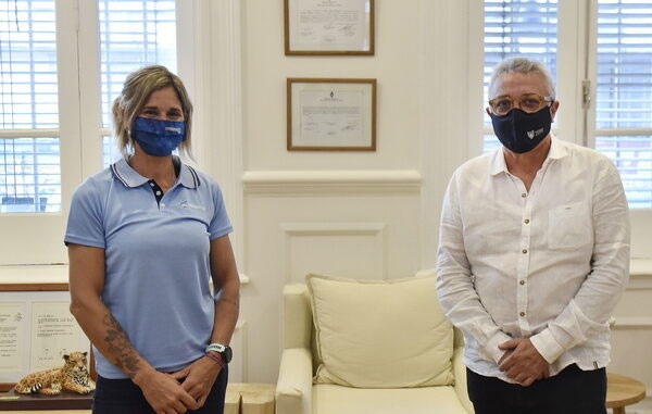 Se vienen las #OlimpiadasTokio2021, les comparto la entrevista con #milkakraljev la remera tigrense que junto a Evelyn Silvestro representrarán el orgullo del remo nacional en Japon. Leer la nota en La Provincia News 👇
cutt.ly/3mtZeof
#EvelynSilvestro #Tigre #JulioZamora