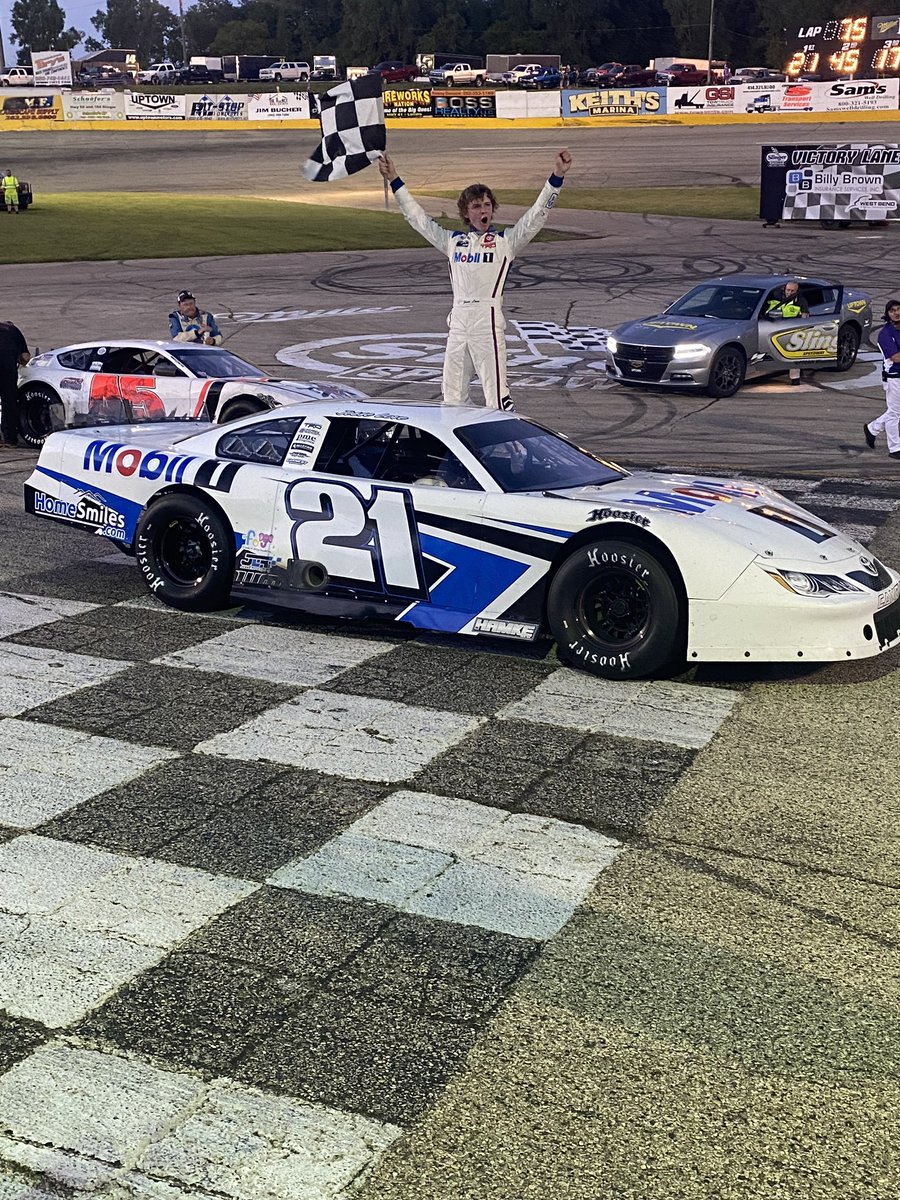 Winner winner for <a href="/JesseLoveRacing/">Jesse Love Racing</a> at <a href="/SlingerSpeedway/">Slinger Speedway</a>! <a href="/ToyotaRacing/">ToyotaRacingusa2</a> see you again next week!