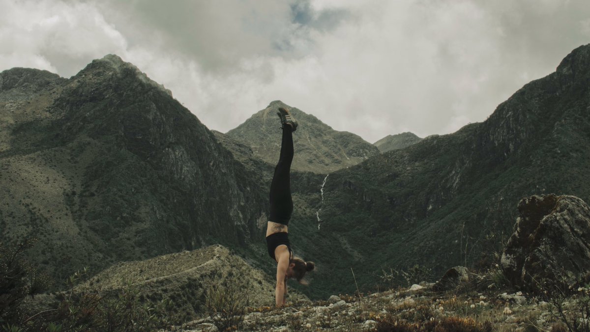 anitosangrante's tweet image. en Valle Muerto con el papito @unrincones 🍃 y este perrito precioso 💕