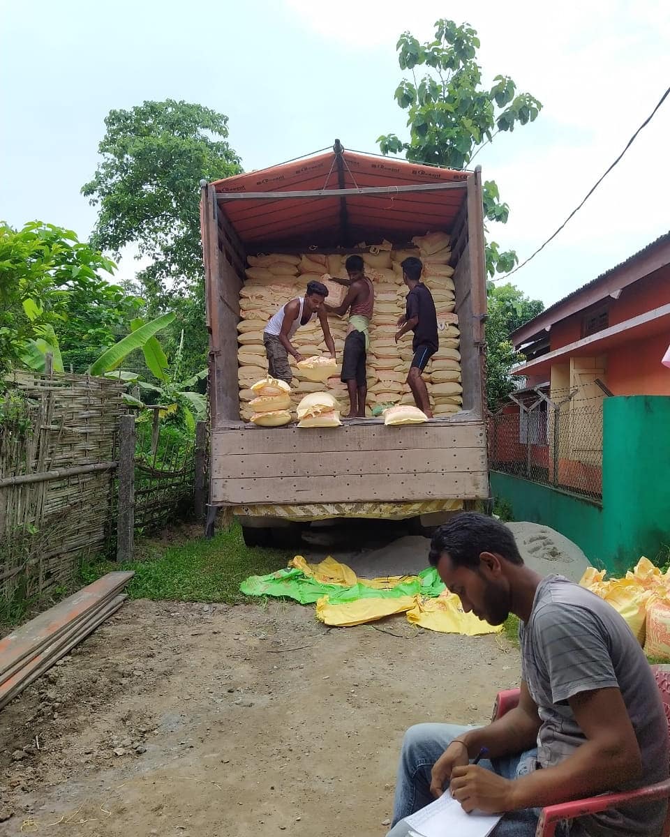 xondhanNGO's tweet photo. Thanks to India's @CryptoRelief_ Fund and Grassroot United for reaching out to us. 

We also thank both the initiatives on behalf of each beneficiary who would be receiving support.

#xf #cryptorelief #pandemicsupport #covidhelp #covidsupport #COVID19 #assam #help #ngo https://t.co/6krPpj6VrM