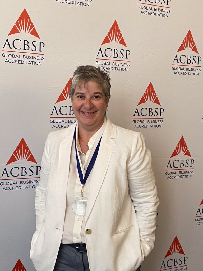 Dr. Julie D Lanzillo tweet media