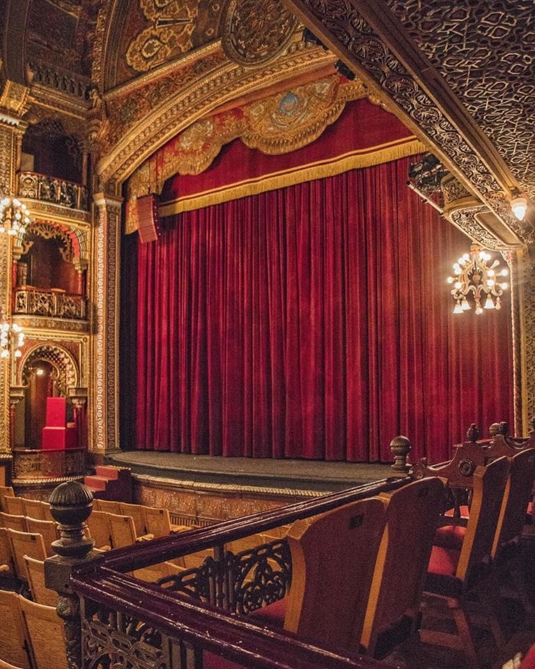 GtoCapitalTur's tweet photo. ❤ Somos afortunados por poder contemplar un recinto como el Teatro Juárez, y si así se ve el exterior, imagina entrar a este lugar majestuoso.✨ El espacio que guarda miles de historias artísticas y culturales. 🎭🎨 #Guanajuato

📷 diegohnow https://t.co/KvLuMu9fnO
