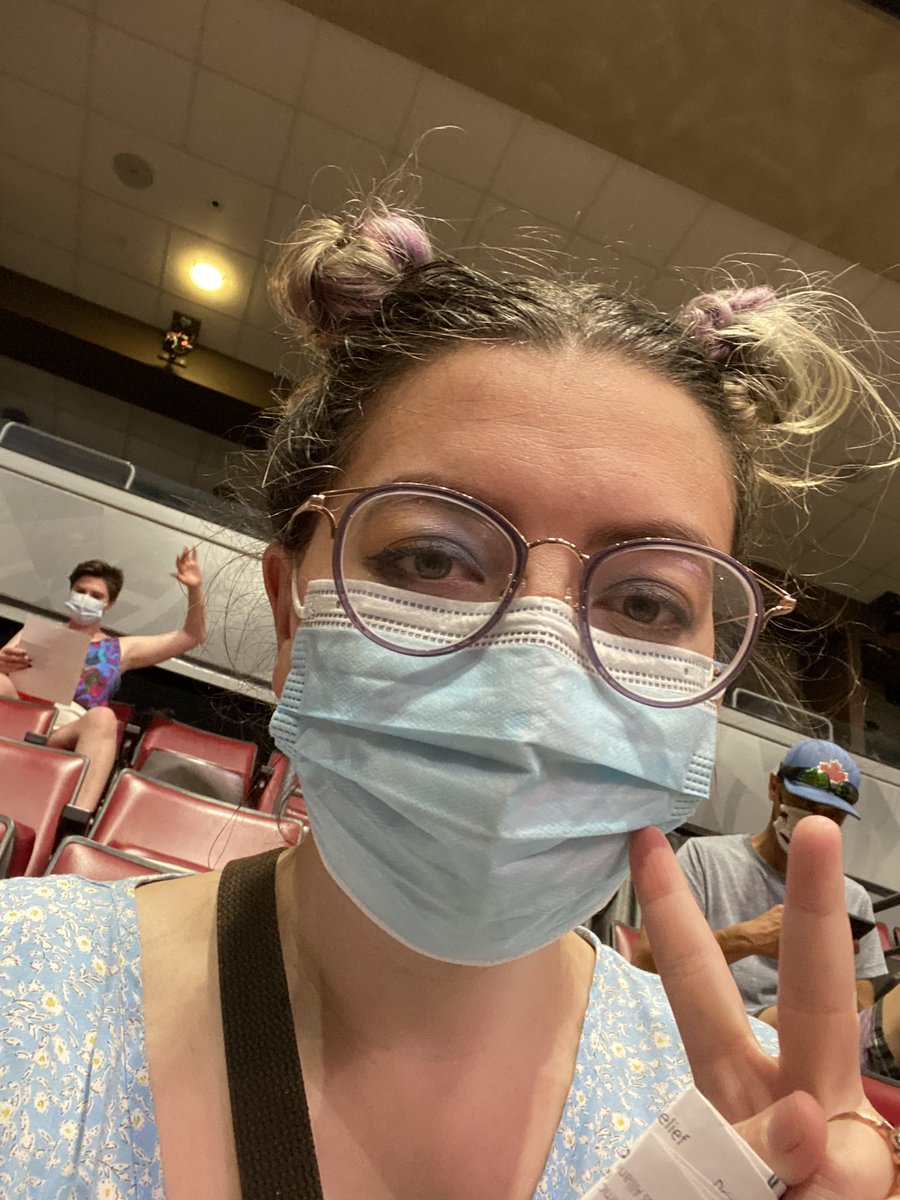 vickiistace's tweet photo. #2ShotSummer #TorontoVaccineDay https://t.co/CcejbWXAYf
