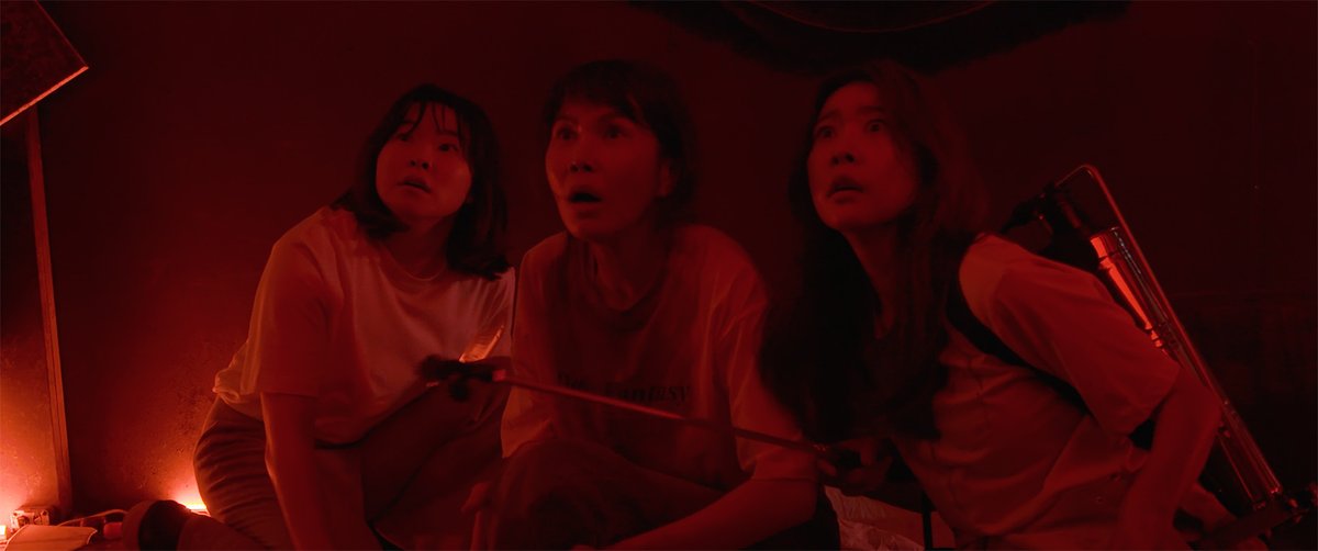 씨네21 | <좀비크러쉬: 헤이리> 파주 헤이리 예술인 마을에 퍼진 좀비 바이러스 "독립영화와 TV드라마에서 주조연으로 활약해온 공민정, 이민지의...
