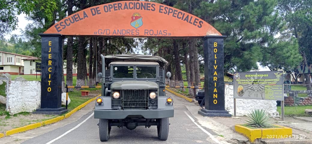 Vehículos logísticos del Ejército Bolivariano - Página 2 E47DnwGXEAceIAZ?format=jpg&name=medium