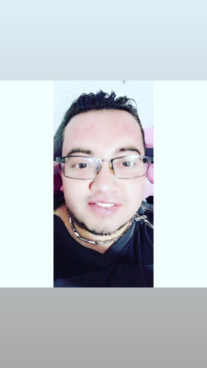DavidFe46050782's tweet photo. La vida se divide en cuatro partes: amar, sufrir, luchar y vencer. El que ama, sufre; el que sufre, lucha; y el que lucha, vence. https://t.co/XZUYH3OlWq