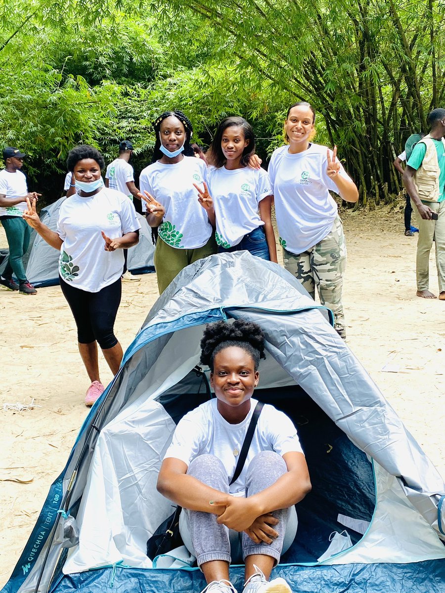 GreenIvory1's tweet photo. 🌿𝗖𝗮𝗺𝗽 𝗩𝗲𝗿𝘁 𝗜𝗜 : Ce Samedi 26 Juin, la forêt classée de Bamo, riche de plus de 400 espèces végétales, a accueilli plus de 50 jeunes amoureux de la nature dans le cadre de notre 2ème Camp Vert.
#GreenIvory_Ong #SageInnovationCentre #SentiersVerts #CampVert
#Civ225 https://t.co/W8fKlnaprJ
