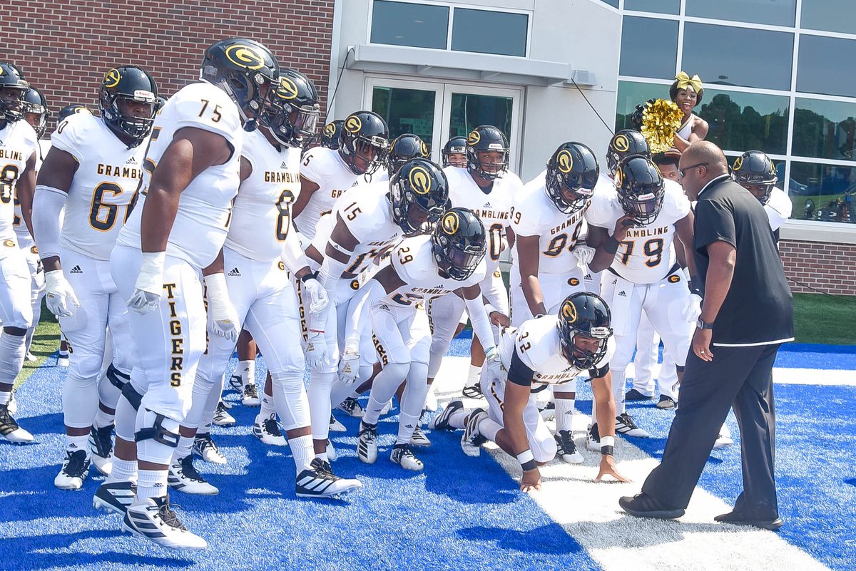 CalvinHarvey72's tweet photo. After a great conversation with @CoachBryantRoss I am blessed to say that I’ve received an offer from Grambling State University!! @Perroni247 @RPHS_FB @CoachKScholz @vypehouston https://t.co/VisszKx0w5