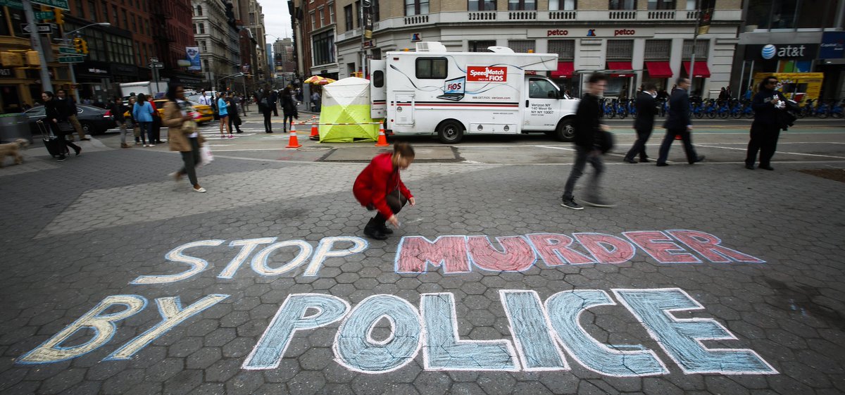 SimonJester007's tweet photo. #StopPoliceBrutality #HoldPoliceAccountable #HoldTheGOPAccountable #SayTheirNames https://t.co/9zMs5Qo95w